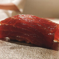 はっこく - マグロの赤身漬け