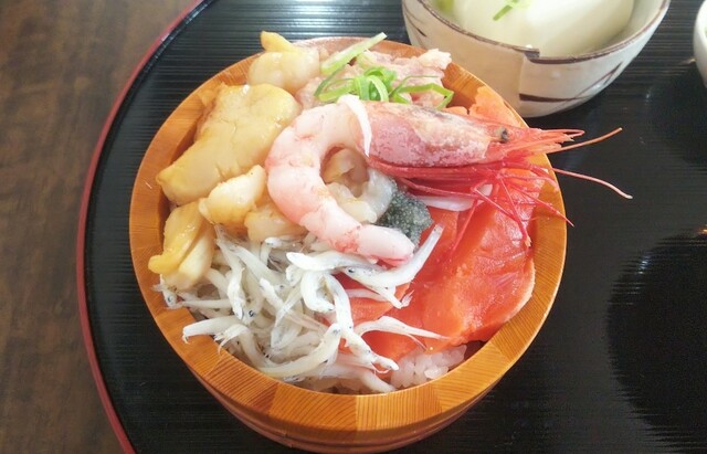 海鮮食堂 出世魚 尾道 海鮮丼 食べログ 海鮮食堂 出世魚 尾道 海鮮丼 食べログ