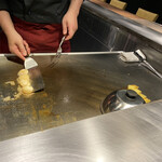 ステーキ ベンガル - 圧巻の手捌き♪
      
      