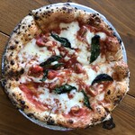 PizzeriaTrattoriaDaPeGONZO - マルゲリータＭ（１，３５０円）