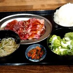 Kounanyakinikunikunoyoichi - 三種の王道焼肉セット
