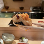 登喜和鮨 - 佐渡産胡麻河豚白子炙り自家製味付け海苔自家製唐墨