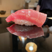 登喜和鮨 新発田本店 - 佐渡産鮪中トロ