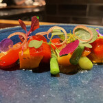 YAKITORI 燃 es - このお皿だけ見たら、もはや星付きレストランと
      見誤る事間違い無し！凄いです‼︎笑笑