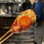 YAKITORI 燃 es - 定期的に捏は変わるのですが、
      この日は見た目にも美しい夏野菜の
      捏で御座います！どのような施しを
      行うとこの様な仕上がりになるのか
      考える愉しみも味わえます！笑