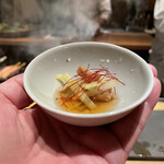 とり茶太郎 - 比内地鶏胸筋と黄韮の三杯酢