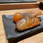 とり茶太郎 - ホロホロ手羽、金柑とスカルモツァチーズ