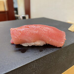 兄弟寿し - 15日寝かせ中トロ