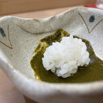 兄弟寿し - 鮑の肝ソースにしゃりボール