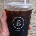 ブルディガラ スタンド - アイスコーヒー（M）　356円