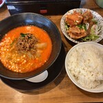 Waka - 担々麺ランチ