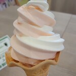 キッチン つ～つらつ～ - 料理写真:ミックス(ミルク＆トマト)350円。