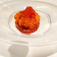 メイ - アミューズ　赤パブリカのマカロン