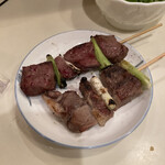 和風もつ料理 あらた - 串焼き2種