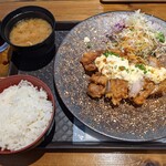 神宮前食堂 サンハウス - 