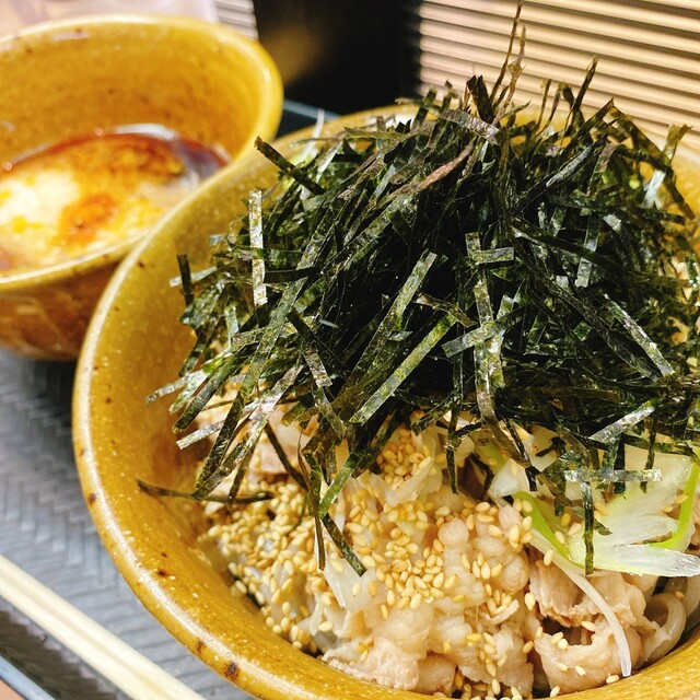 なぜ蕎麦にラー油をいれるのか 池袋南口店 都電雑司ケ谷 そば 食べログ なぜ蕎麦にラー油をいれるのか 池袋南口店 都電雑司ケ谷 そば 食べログ