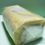 ハッピーベリー - ハッピーロール間違いない旨さ‼️大好きです。生地はしっとり。クリームなめらか❗