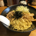 Toukyou Meibutsu Abura Soba Menya Katomura - 