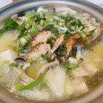 磯金 漁業部 枝幸港 - ねぎ塩毛ガニ鍋