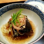 茜坂大沼 - 「身欠き鰊と賀茂茄子の炊き合せ」この感じ大好きです。心温まり溜め息が出るような一品。