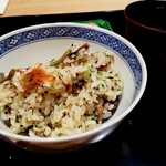 茜坂大沼 - ゼンマイの保存技術が凄いと思いました。たっぷり入っていて食感最高。ごく美味しいお汁と一緒に口に含んでいるような不思議な味わい。