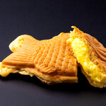 Taiyaki Ten - たい焼きカット(カスタード)