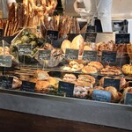 Comme’N TOKYO - パン棚