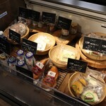 Comme’N TOKYO - 店内模様