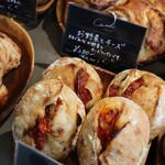 Comme’N TOKYO - パン棚