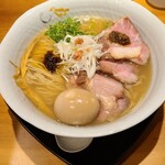 SOBA HOUSE 金色不如帰 - チャーシュー麺大盛り味玉トッピング