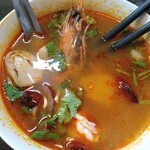 タイ料理 メーパオ - トムヤムクン　具沢山