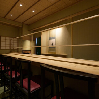A sophisticated space for adults with a Sukiya style interior