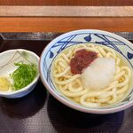 Marugame Seimen - 梅おろし冷かけ並（450円）