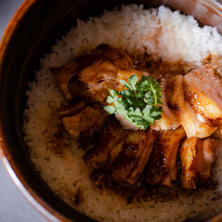 【富山コシヒカリを使用】こだわりの"釜飯"