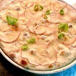 Baked apple pizza