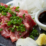 博多串焼き いっぽん - 馬刺し赤身