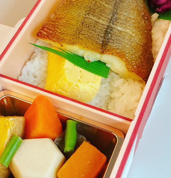 なだ万 厨房 スタティオ エキュート品川店 品川 弁当 食べログ なだ万 厨房 スタティオ エキュート品川店 品川 弁当 食べログ