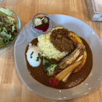 欧風カレー PLUS - グリル野菜カレー withキーマあいがけ