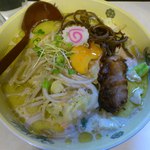 大麓ラーメン 麓郷舎より - 極太ラーメンの塩（２５０ｇ７５０円）です。