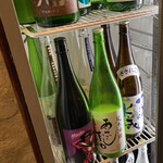 日本酒食堂SO-KEN - 冷蔵庫からセルフで注ぎますよ～✩.*˚酔っ払ってこぼさないでね！