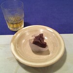 空也 - 葛饅頭は、冷たいオーバーアイスに合う