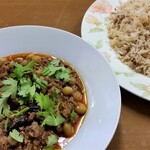 ハラールフードマルハバ -  QEEMA BEANS（羊の挽肉と豆のカレー）