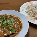ハラールフードマルハバ -  CHICKEN CHOLE（鶏とひよこ豆のカレー） 