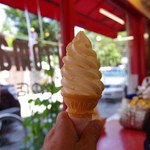 アトリエ・ド・フロマージュ - 生チーズソフトクリーム