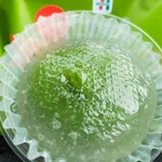 セブンイレブン - 料理写真:宇治抹茶餡葛まんじゅう