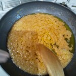 ブーランジェリー エス - グラニュー糖入りの焦がしバターを作り・・