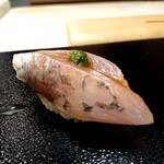 すし 良月 - アジ
