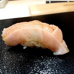 すし 良月 - メバチマグロ