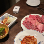 焼肉やまちゃん - 