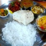 インド料理＆ハラールフード グレートアジア - ダルバート